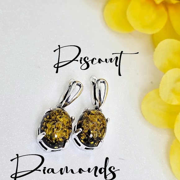 Natural Quartz Dangle Drop Leverback Earrings - Picture 10 of 11